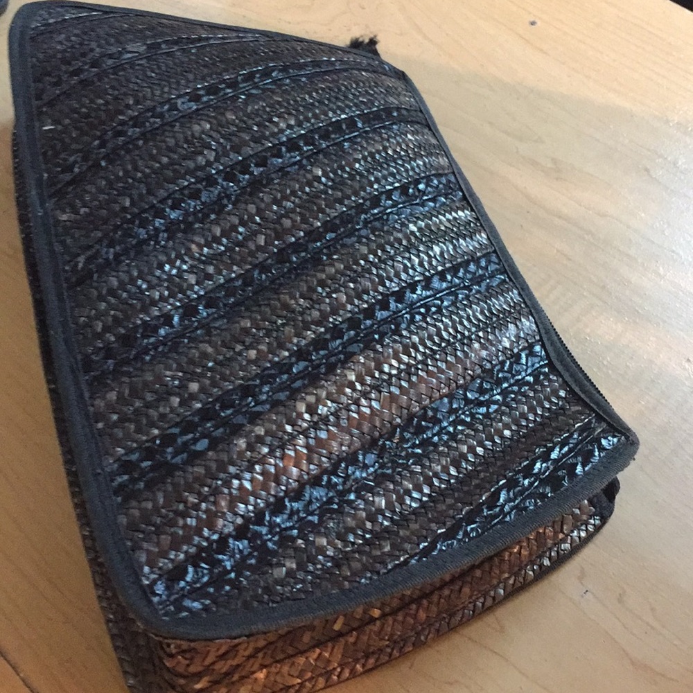 au Courant purse 👜